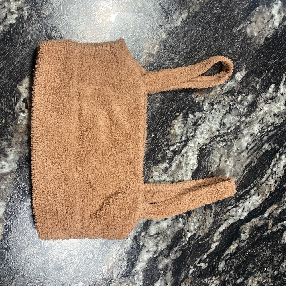 Cute crop top!